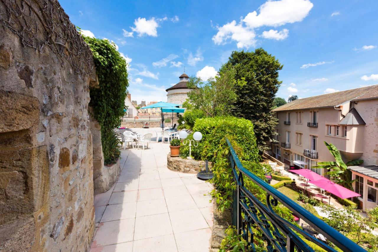 Hotel Montespan Bourbon-lʼArchambault Buitenkant foto