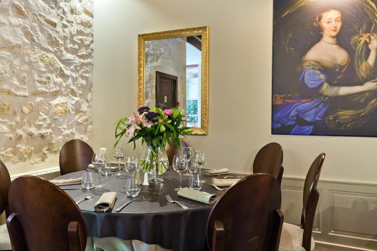 Hotel Montespan Bourbon-lʼArchambault Buitenkant foto