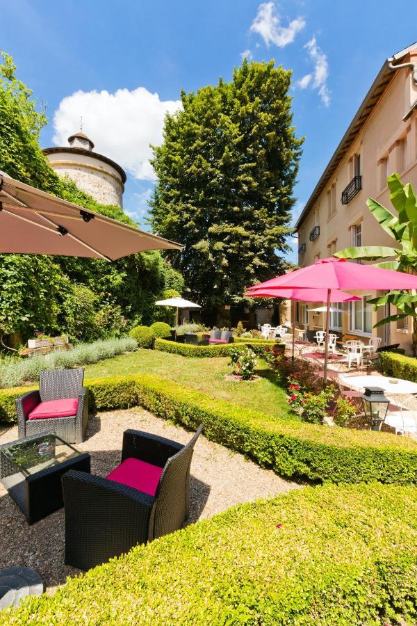Hotel Montespan Bourbon-lʼArchambault Buitenkant foto